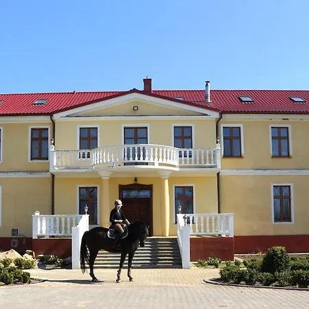 Bed & Breakfast Palac Parkowy W Parnowie *