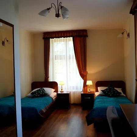 Palac Parkowy W Parnowie Bed & Breakfast Kołobrzeg
