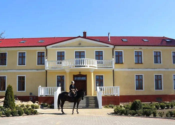 לינה וארוחת בוקר Palac Parkowy W Parnowie *